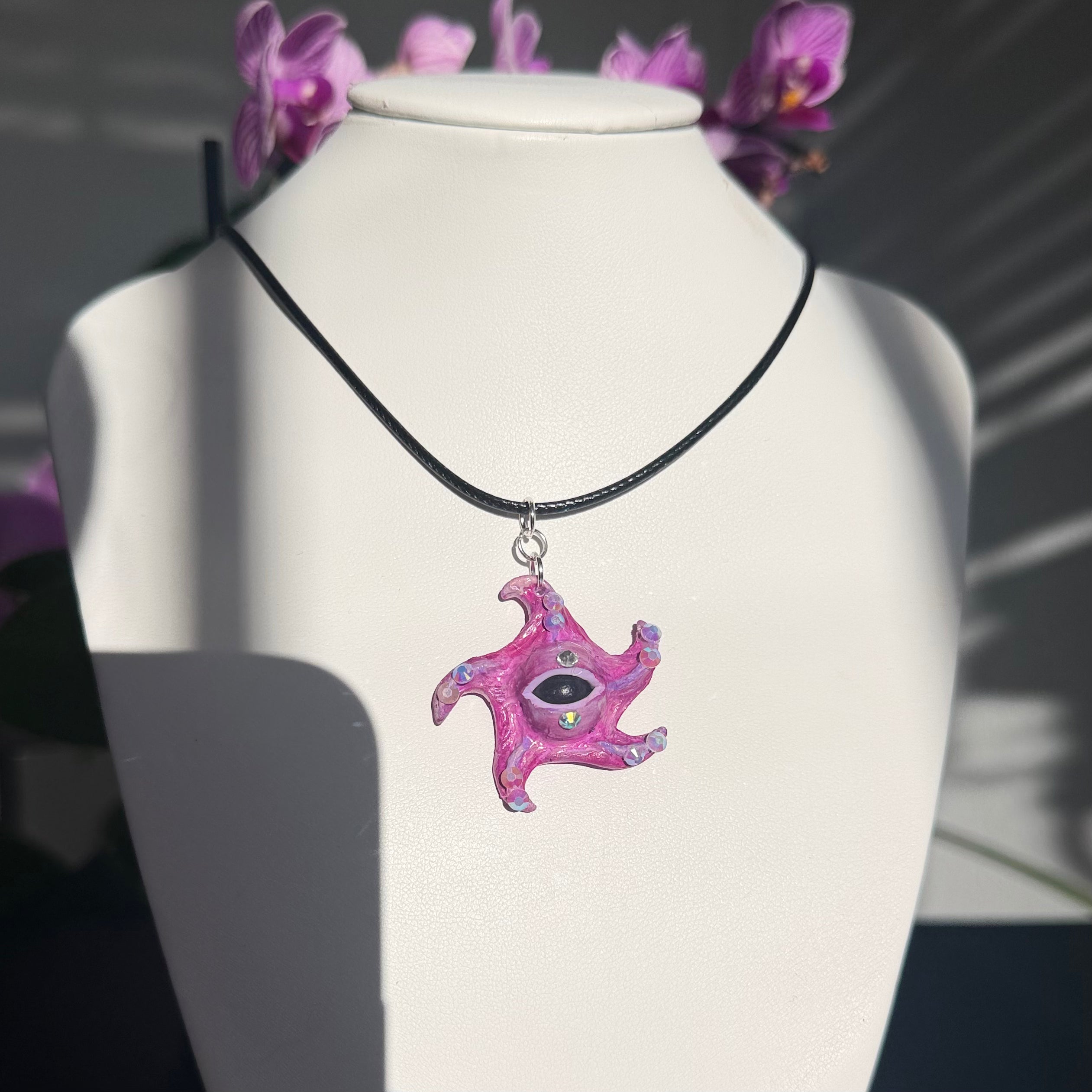 Sparkly Starfish Pink Necklace